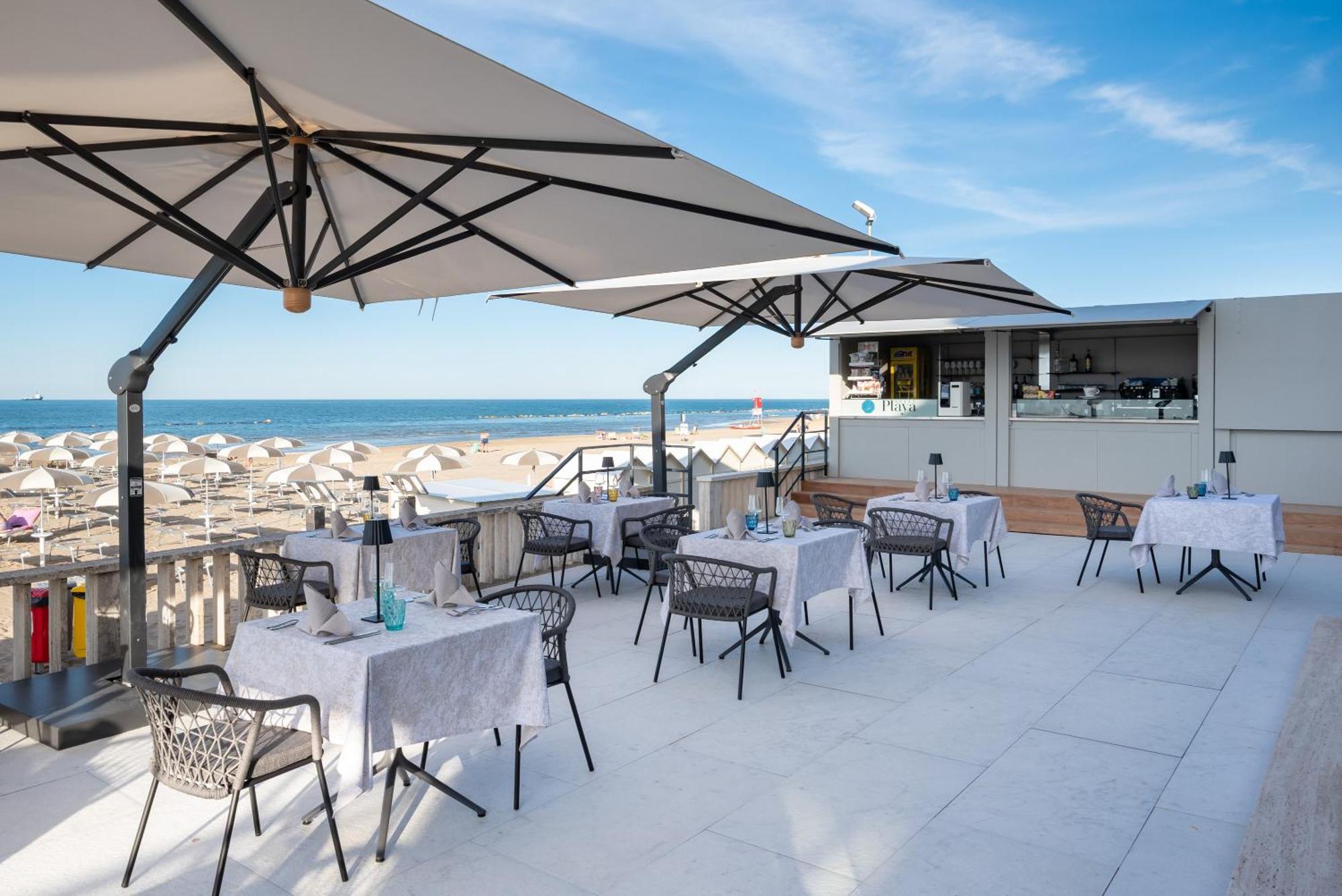 Hotel Playa Suite Fano Bagian luar foto